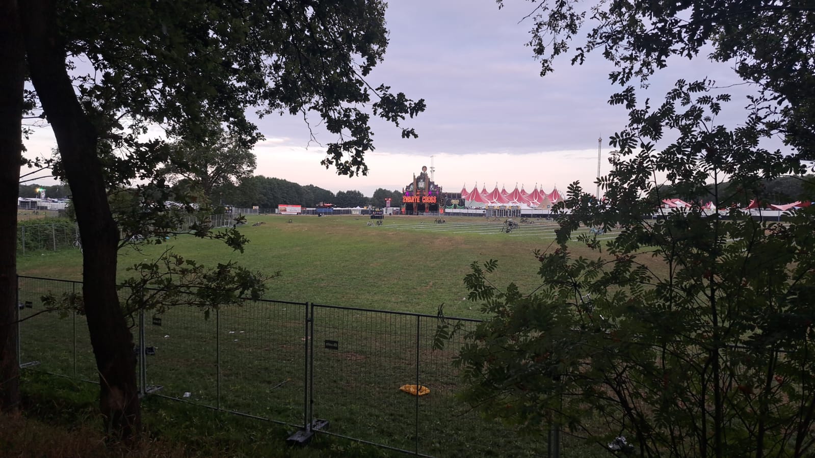 zwarte cross